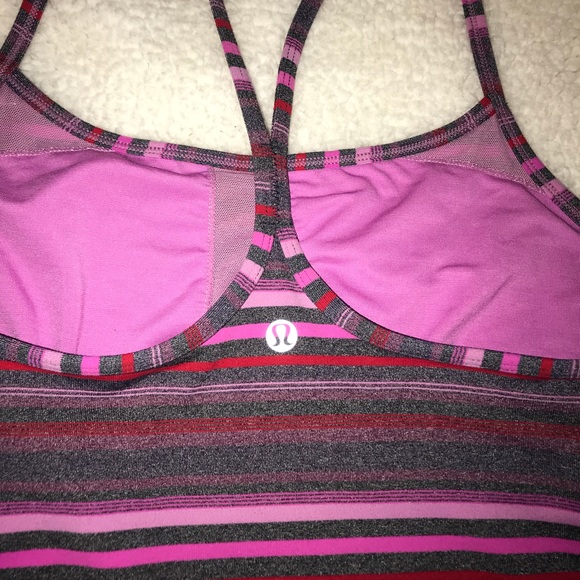 Lululemon power pose tank size 4 - Picture 2 of 4